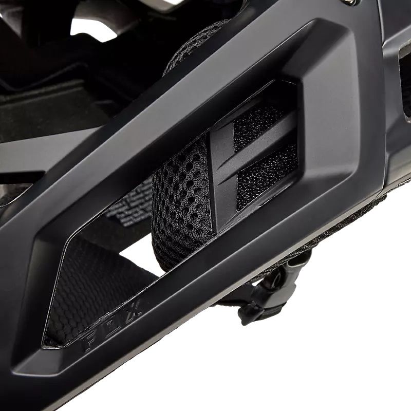 CASCO FOX PROFRAME NACE BLACK