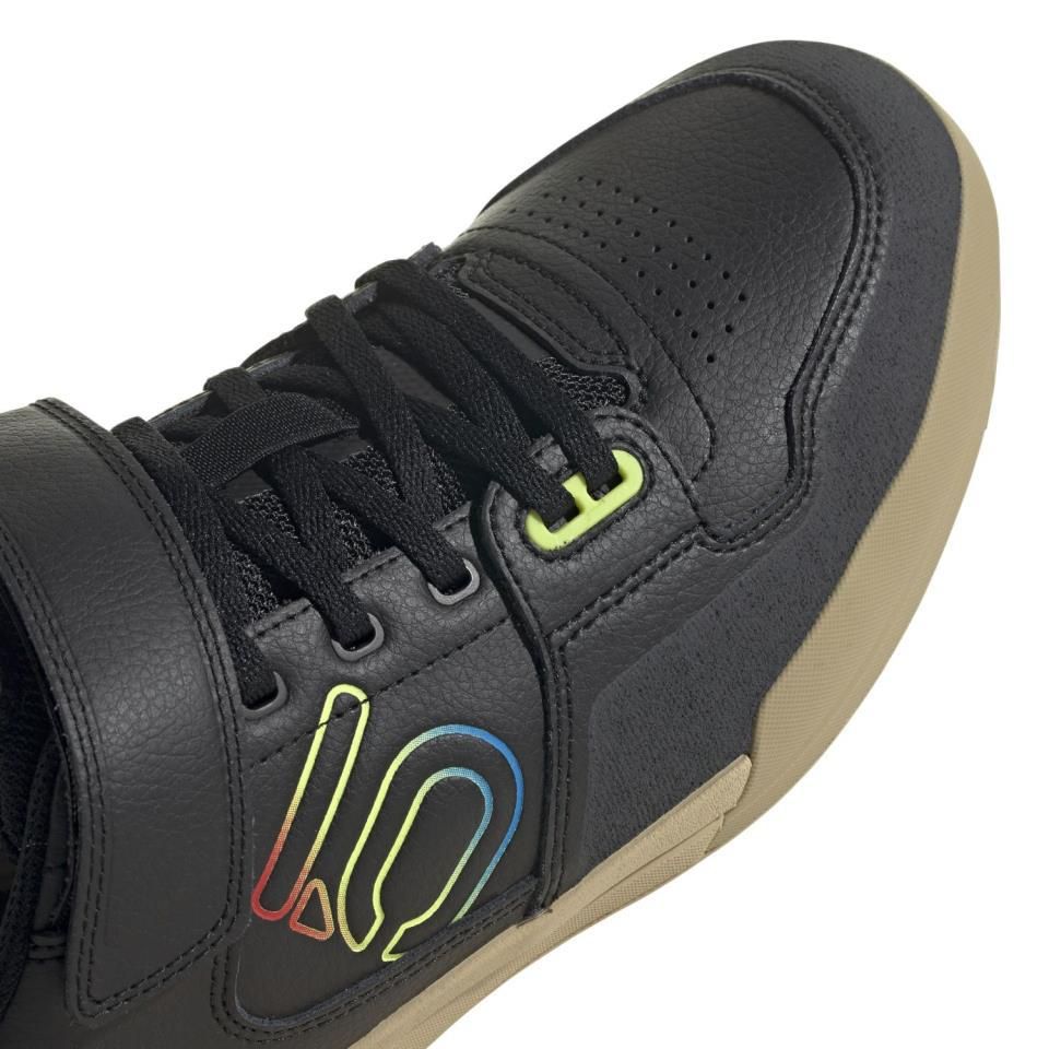 ZAPATILLAS FIVE TEN HELLCAT CORE BLACK/RED