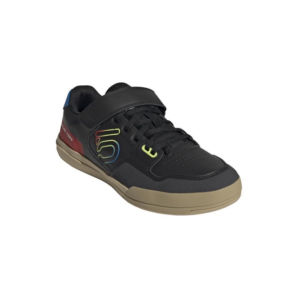 ZAPATILLAS FIVE TEN HELLCAT CORE BLACK/RED