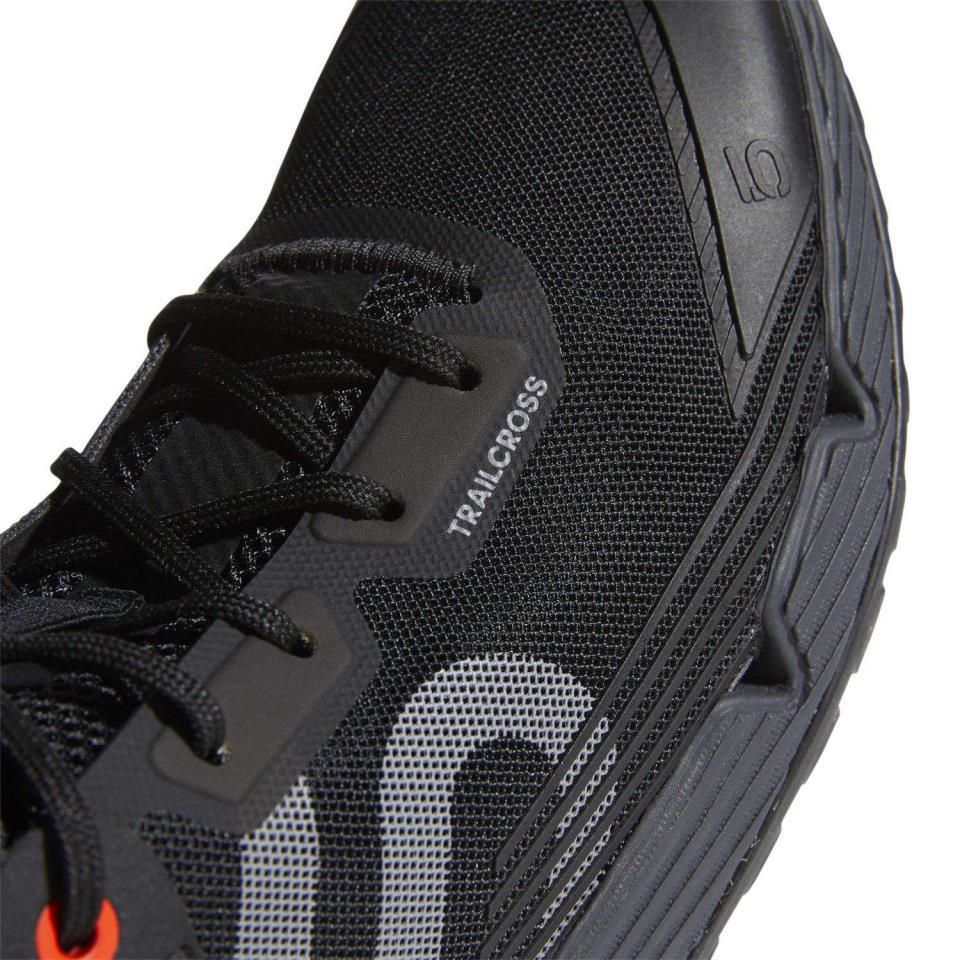ZAPATILLAS FIVE TEN TRAILCROSS LT CORE BALCK