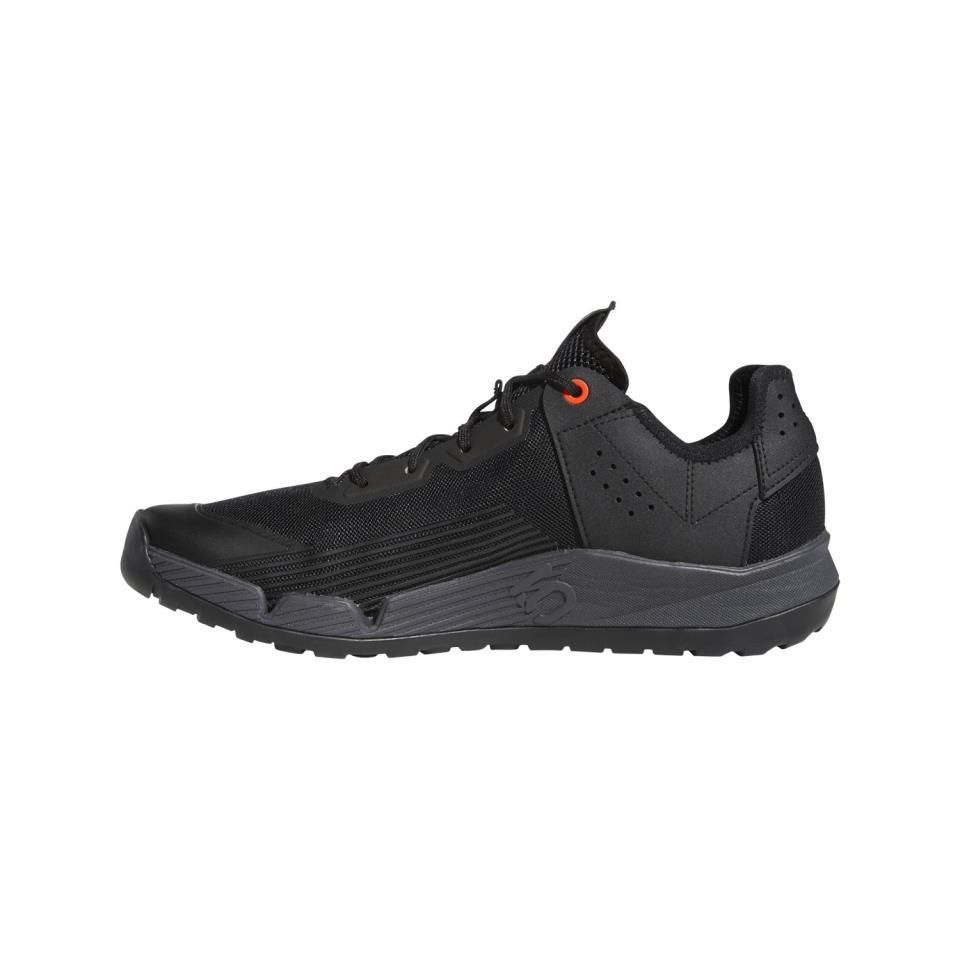 ZAPATILLAS FIVE TEN TRAILCROSS LT CORE BALCK