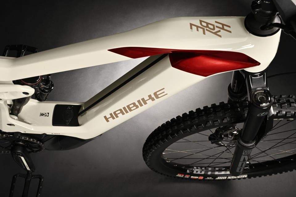 HAIBIKE HYBE 9 GREY/RED