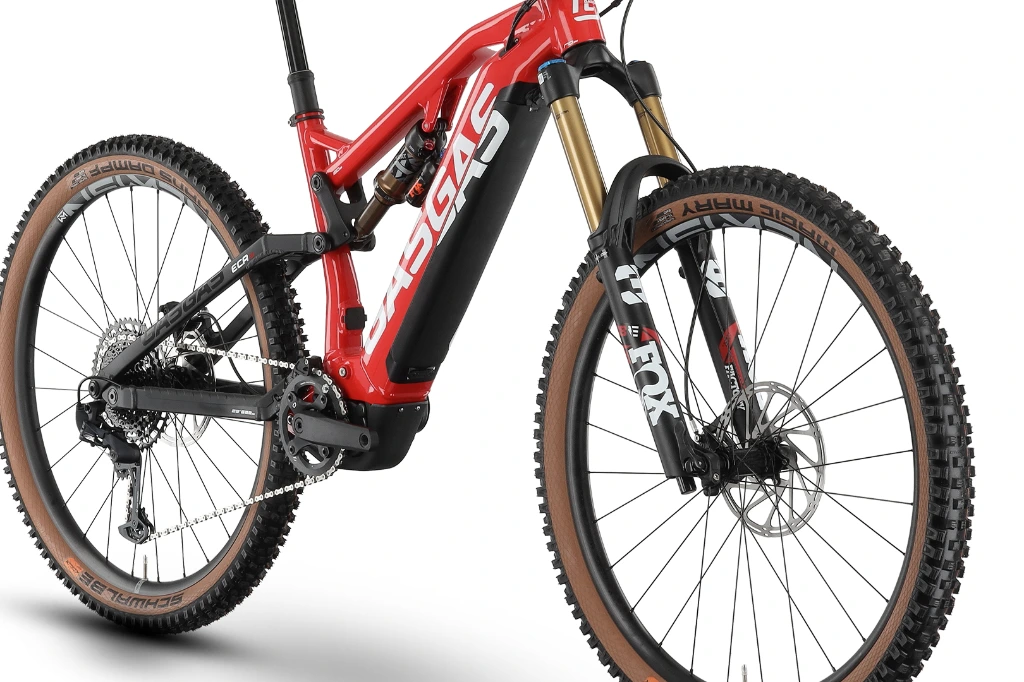 PHO_BIKE_DET_GAS-24-ECA-3-electronic-red-2_#SALL_#AEPI_#V1.webp