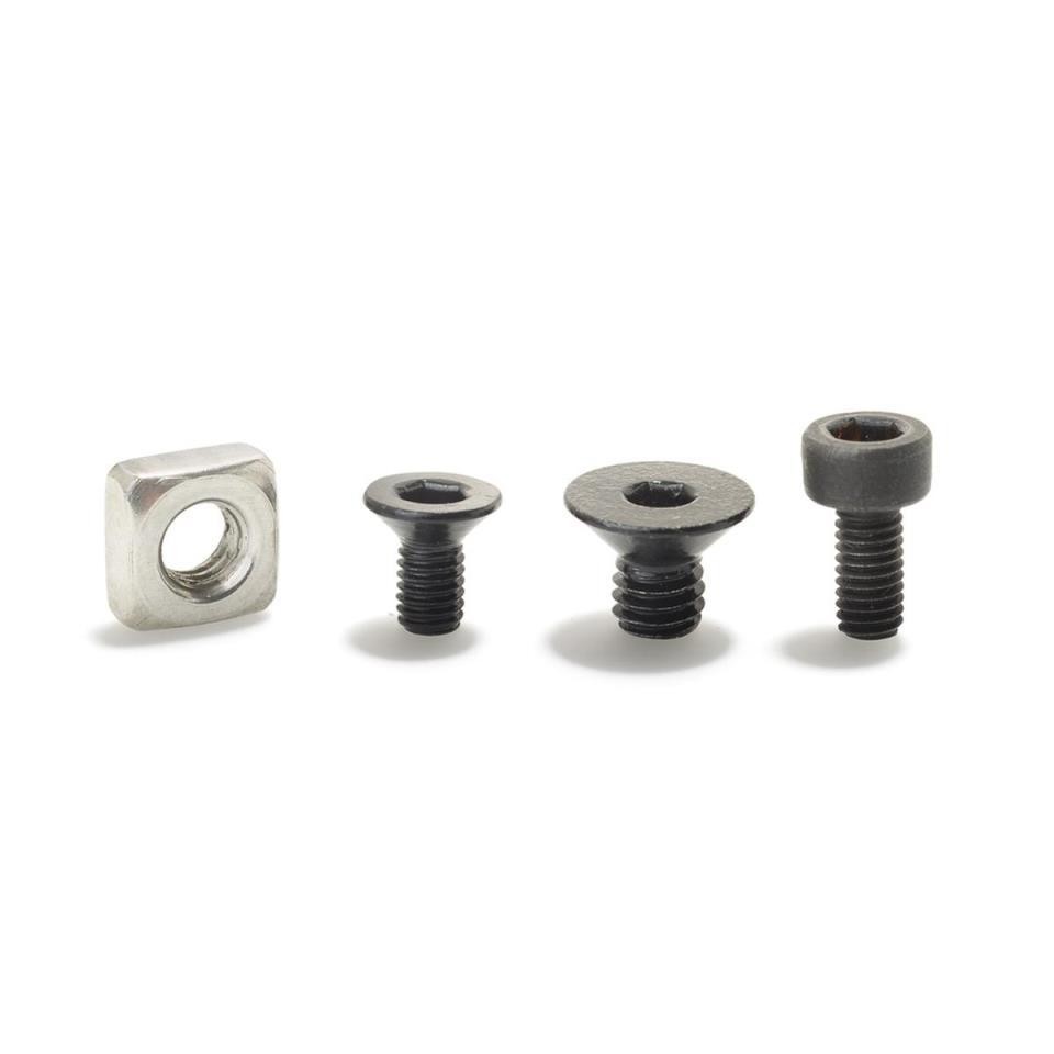 KIT TORNILLOS PARA SOPORTE KIOX
